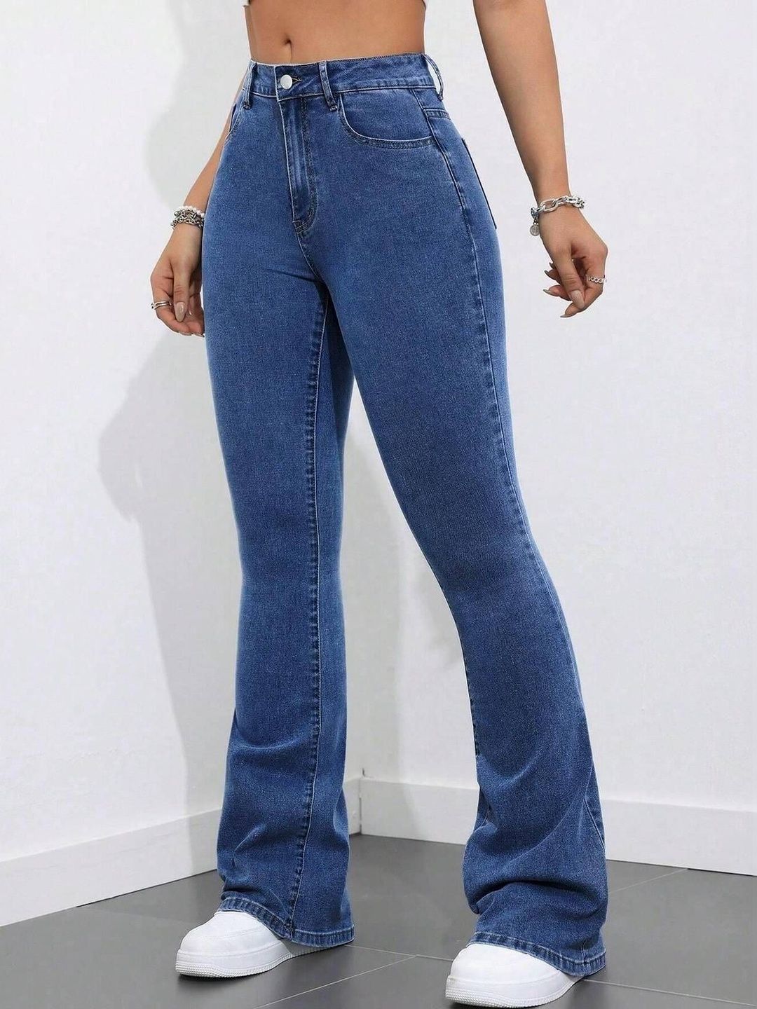 Women Bootcut High-Rise Stretchable Jeans