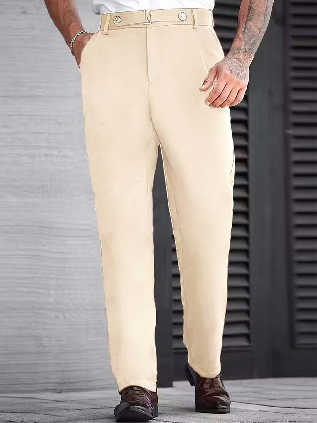 Men Straight Fit Wrinkle Free Pleated Trousers