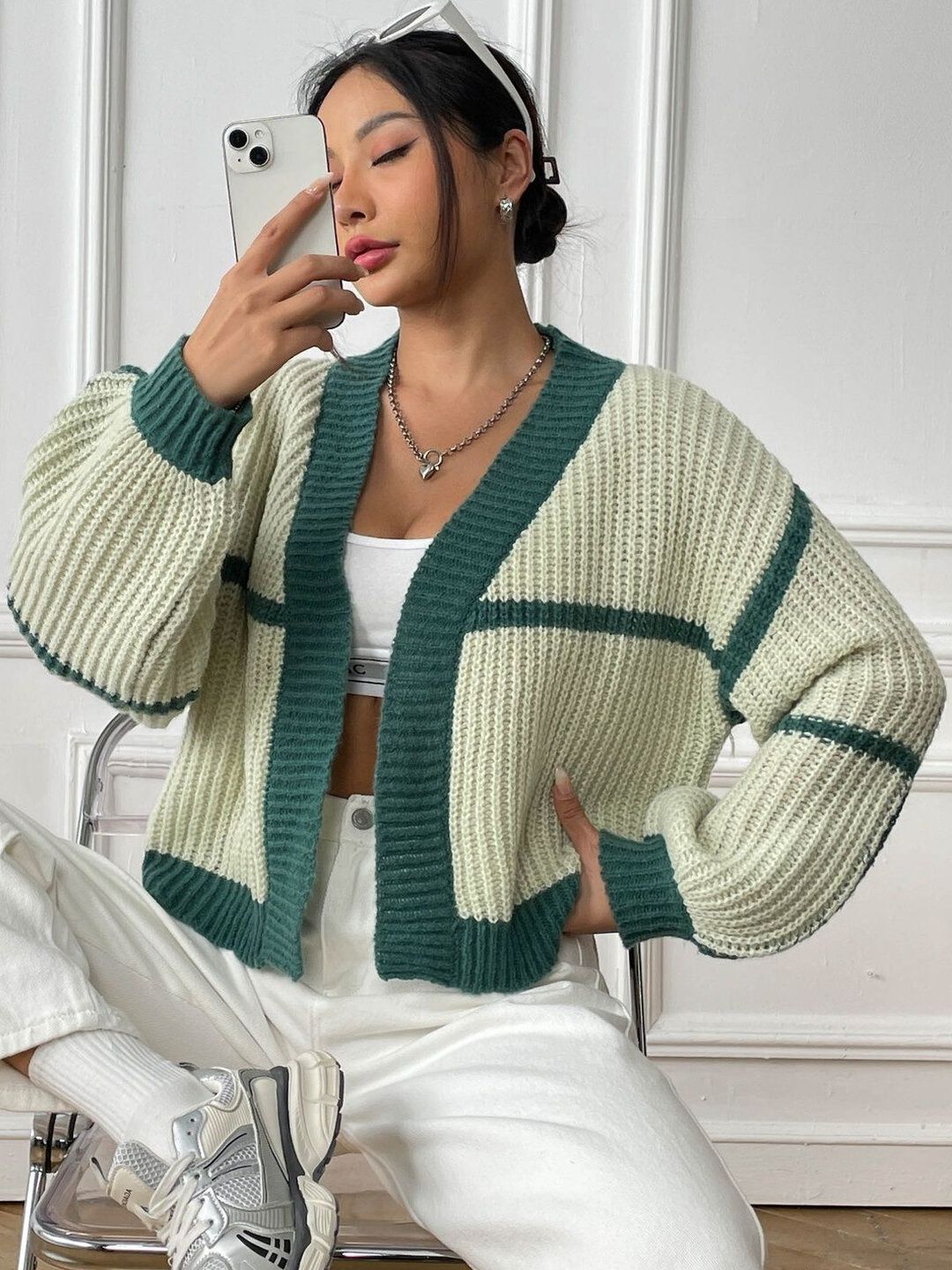 Women Colourblocked Crop