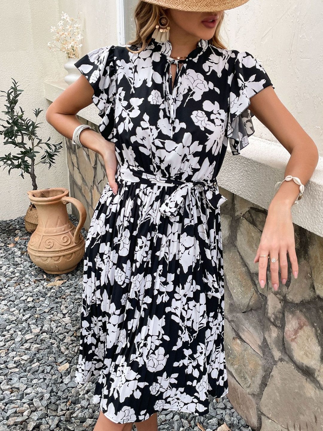 Floral Print Flutter Sleeve Fit & Flare Dress