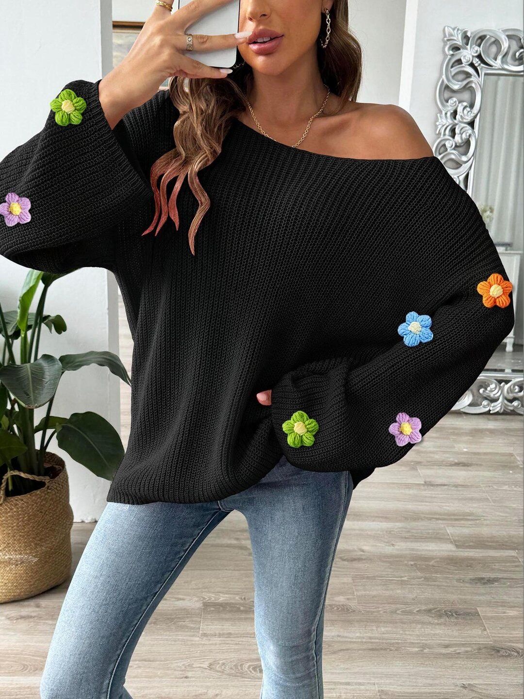 Women Pullover with Embellished Detail