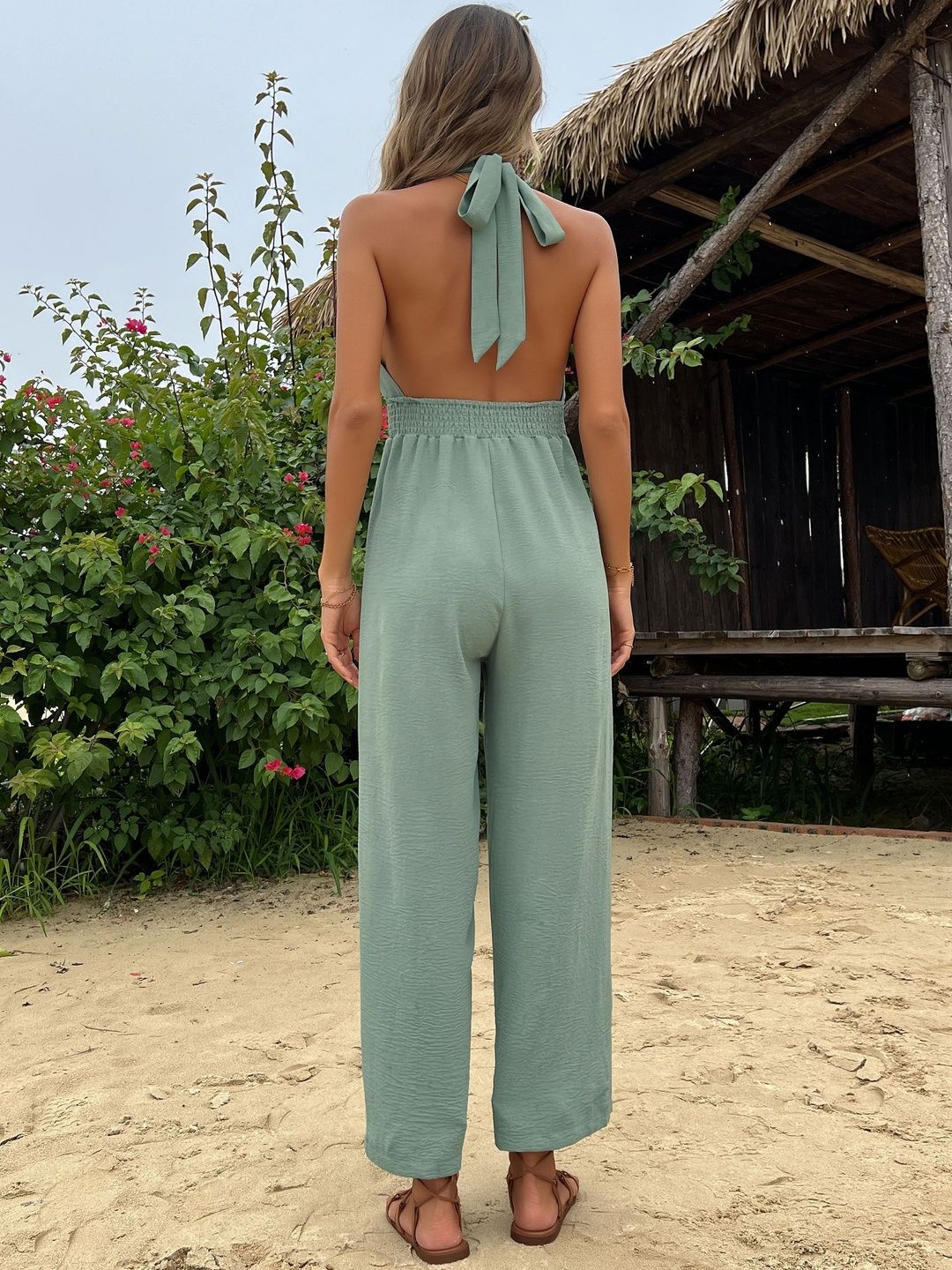 Halter Neck Basic Jumpsuit