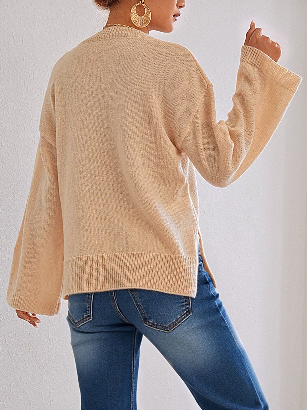 Women Embroidered Pullover with Embroidered Detail