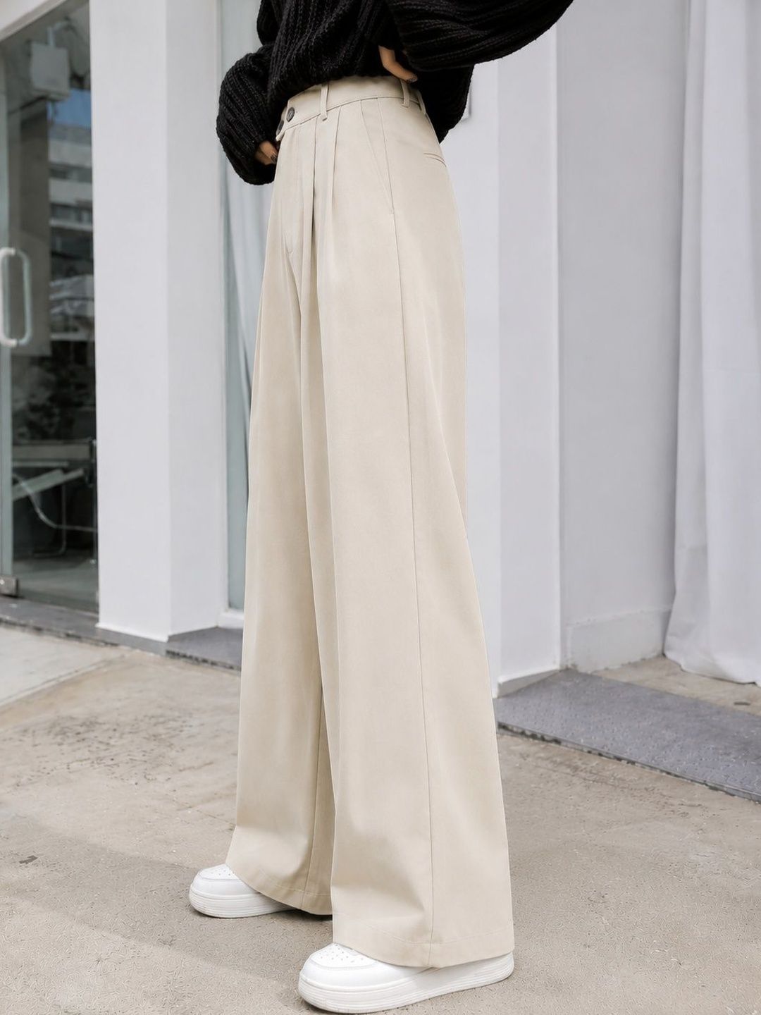 Women Relaxed High-Rise Wrinkle Free Pleated Button Trousers