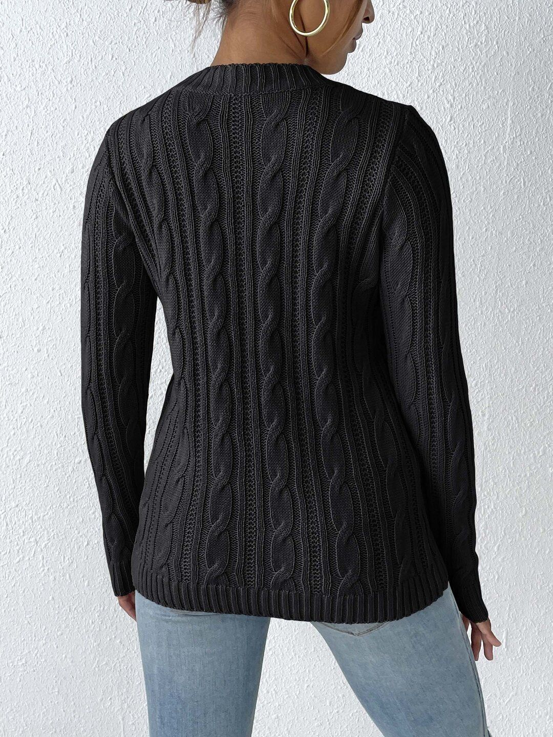 Women Cable Knit Pullover with Embroidered Detail