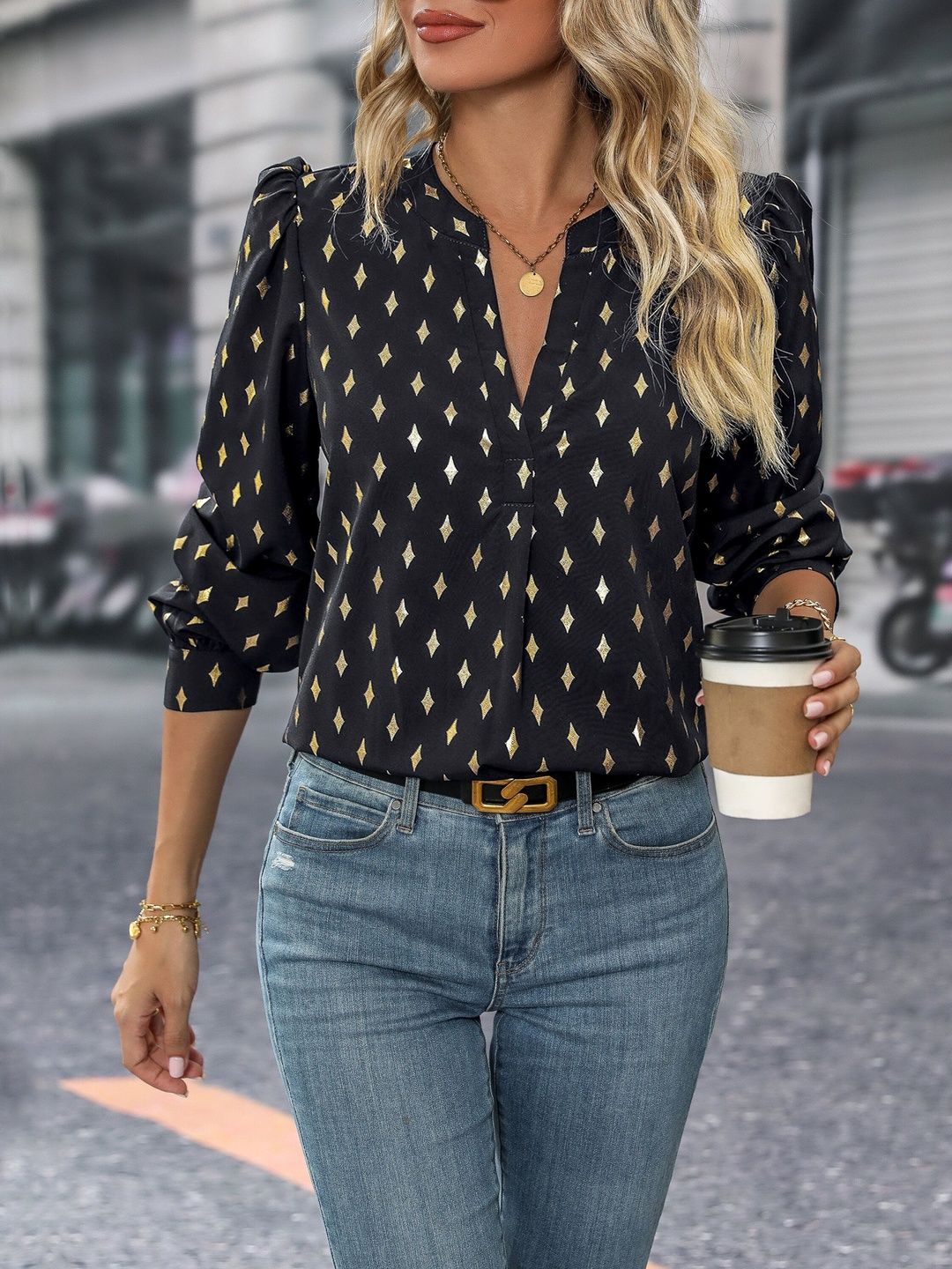 Women's Black Geometric Print Puff Sleeve Top