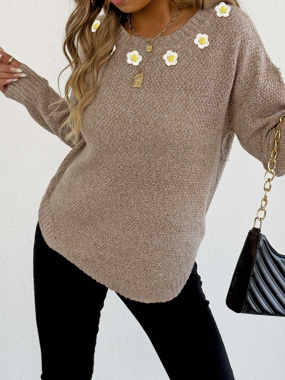 Women Pullover with Embroidered Detail