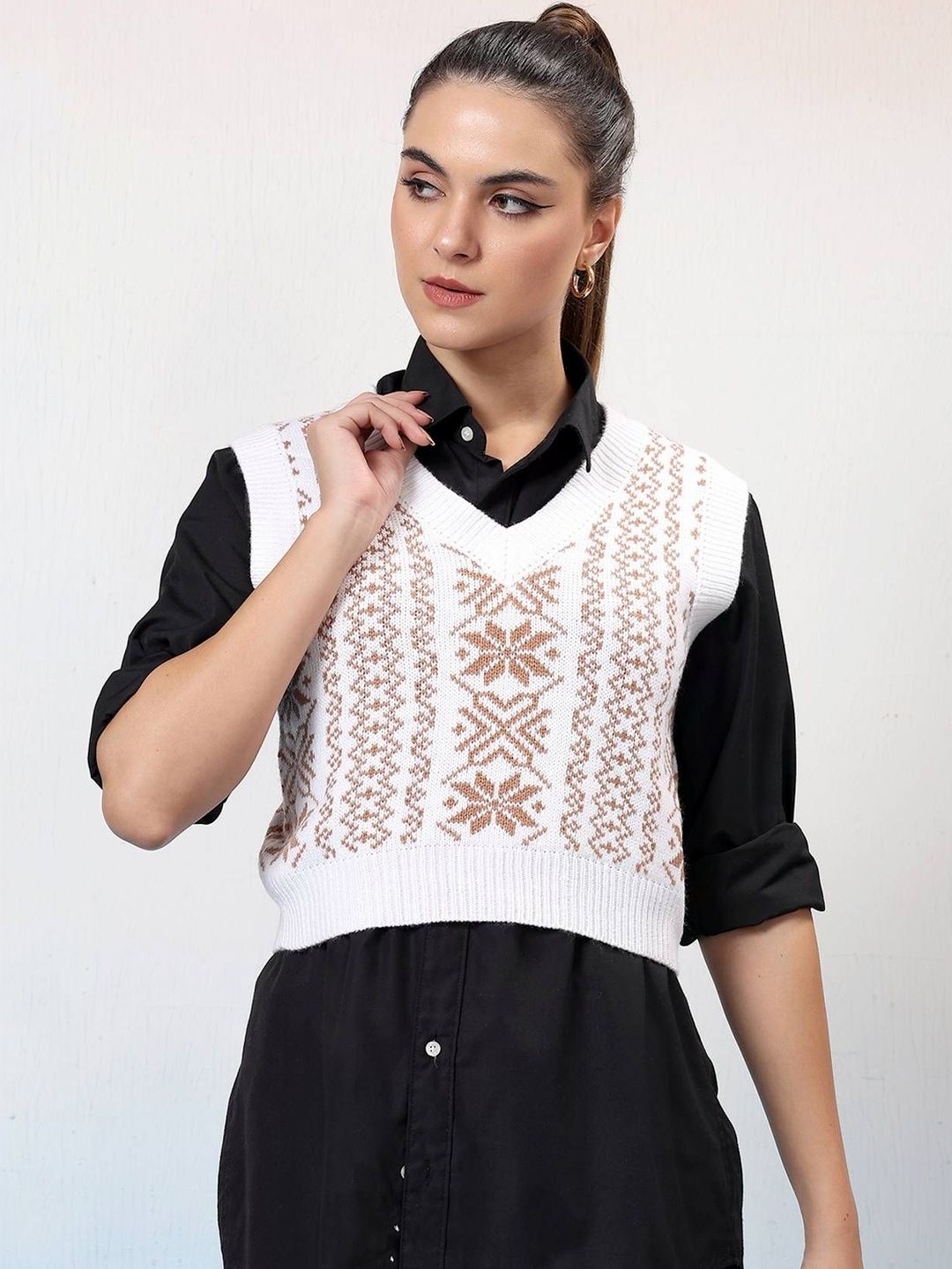 NOWI Women Fair Isle Woollen Crop Sweater Vest