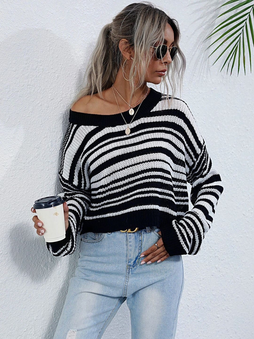 Women's Black Striped Crop Pullover