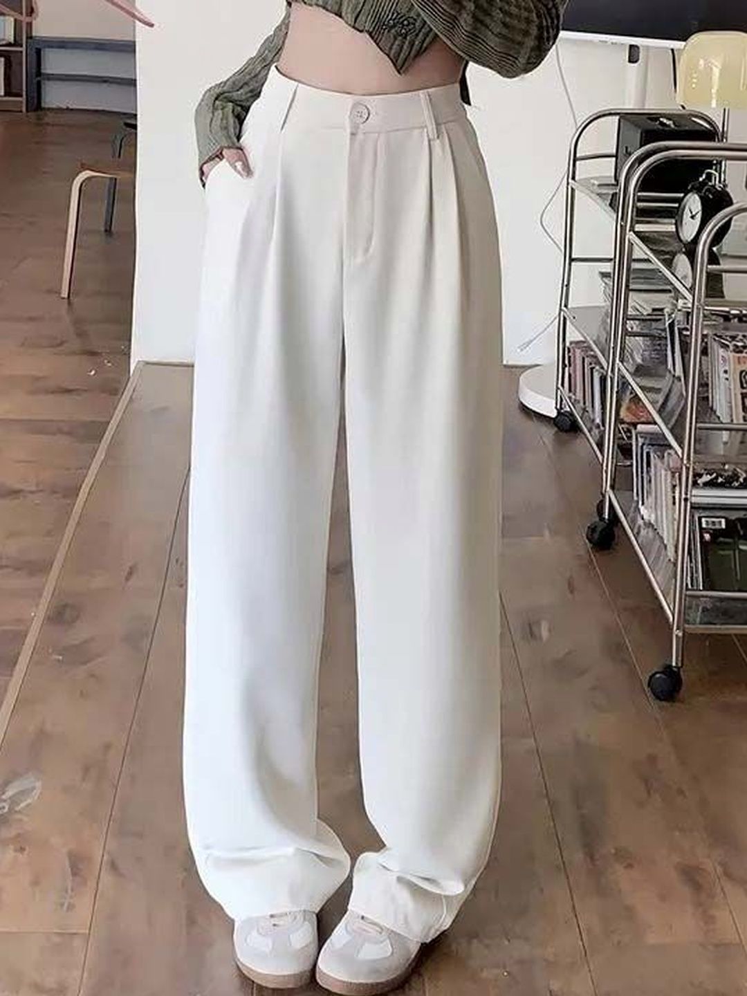 Women Pleated Trousers