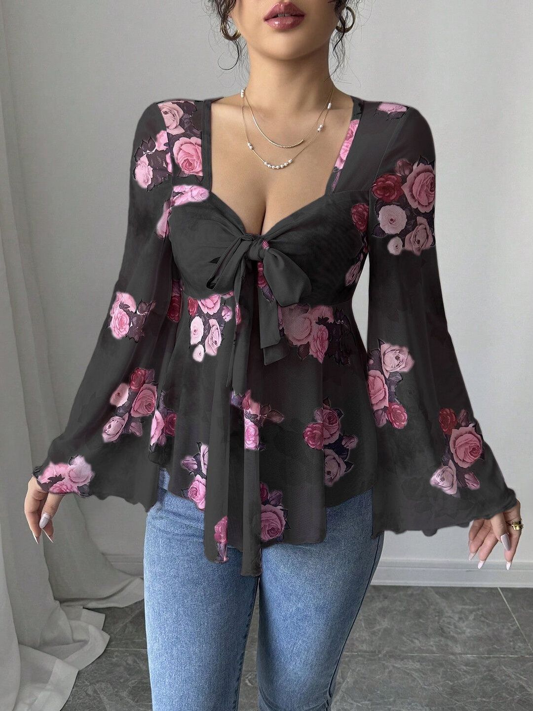 Floral Print Sweetheart Neck Flared Sleeve Top
