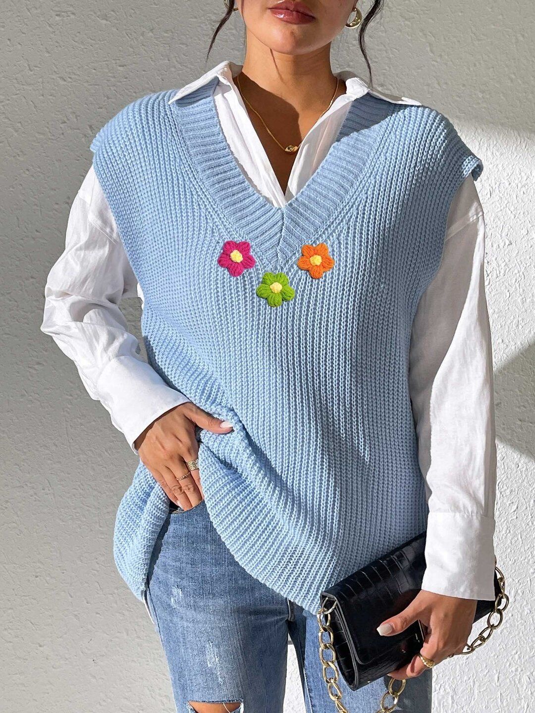 Women Ribbed Sweater Vest with Embroidered Detail