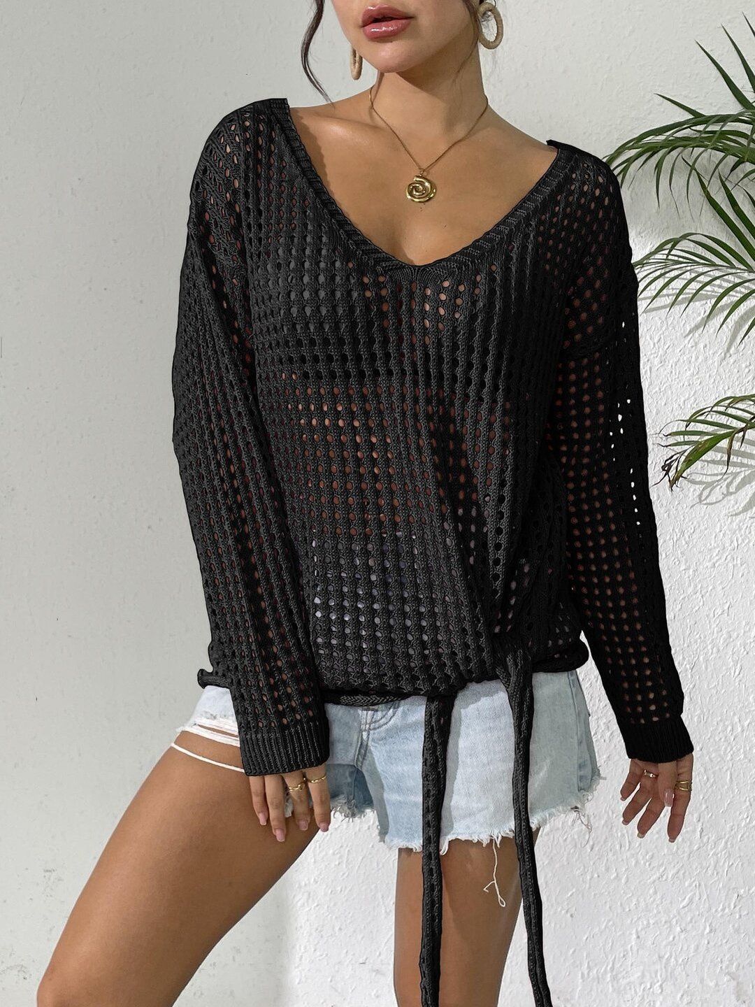 Women Pullover with Fringed Detail