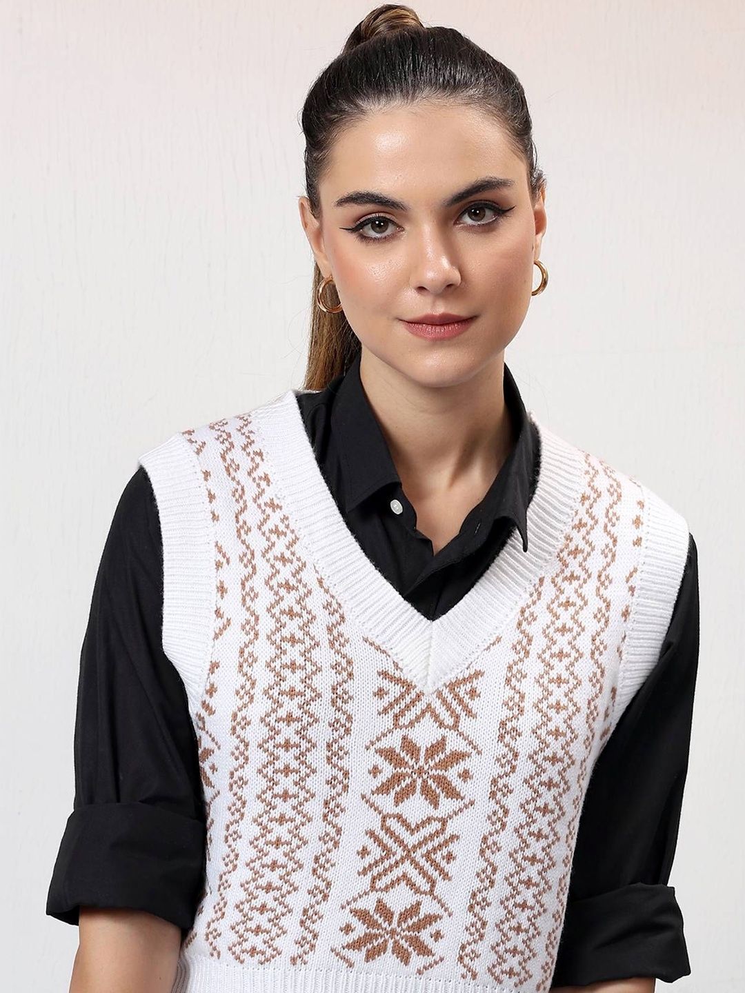 NOWI Women Fair Isle Woollen Crop Sweater Vest