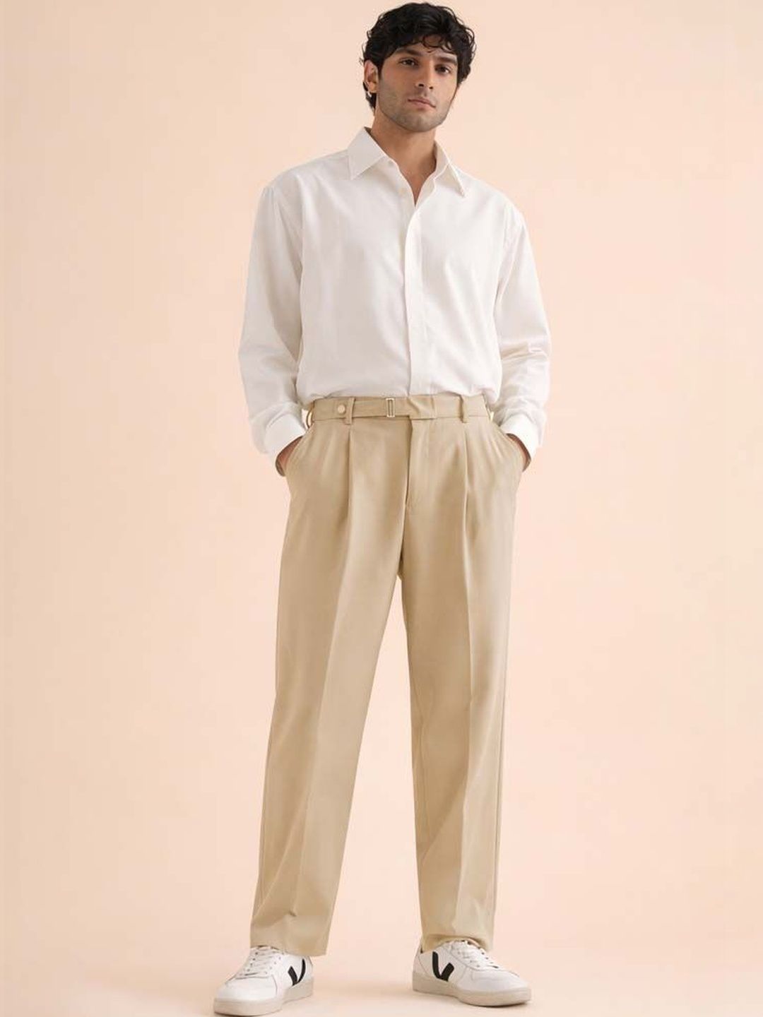Men Straight Fit Wrinkle Free Pleated Trousers