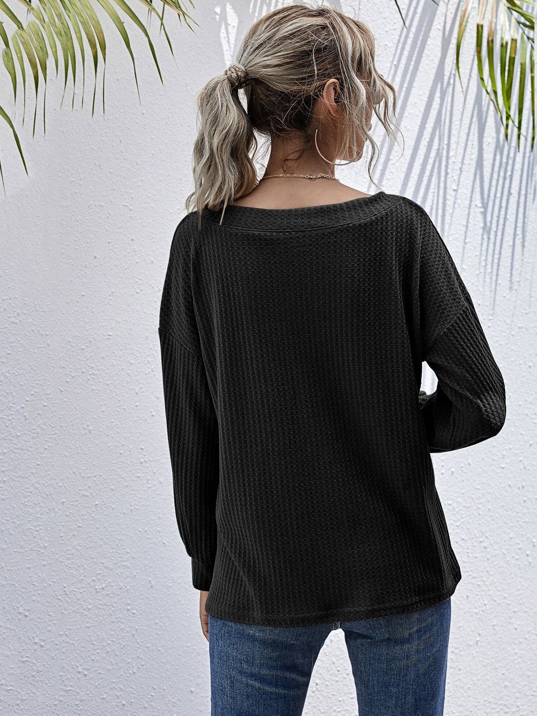 Women's Black Pullover Blend Printed Regular Fit