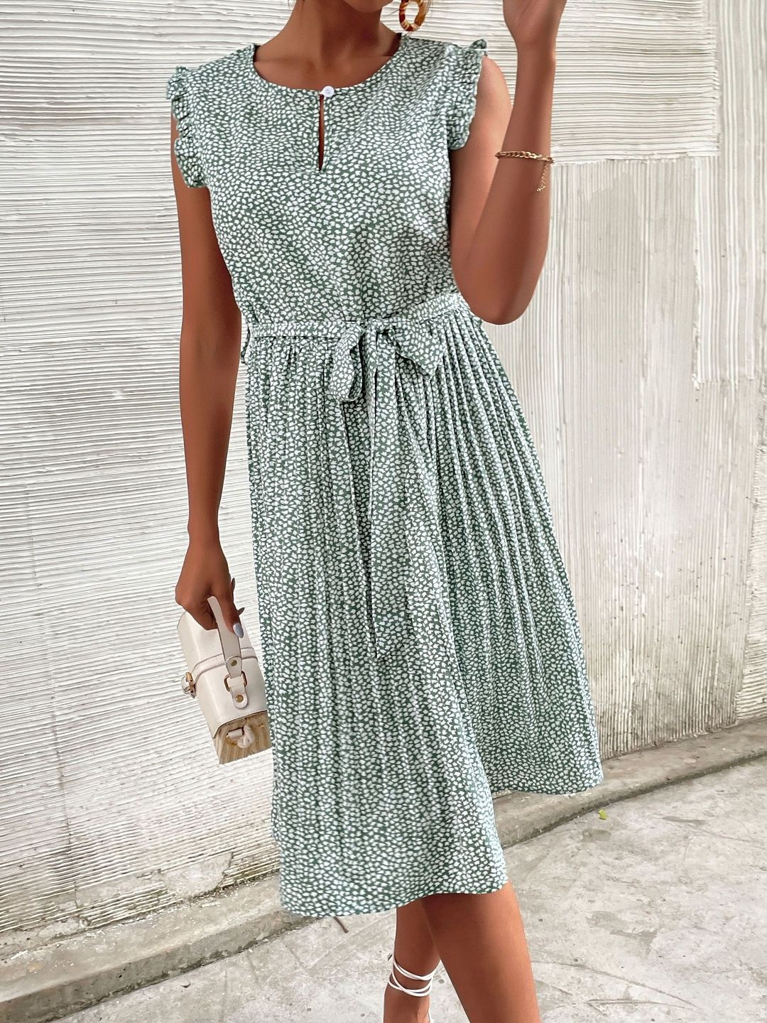 Floral Print Flutter Sleeve Fit & Flare Midi Dress