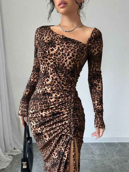 NOWI Animal Print Bodycon Midi Dress