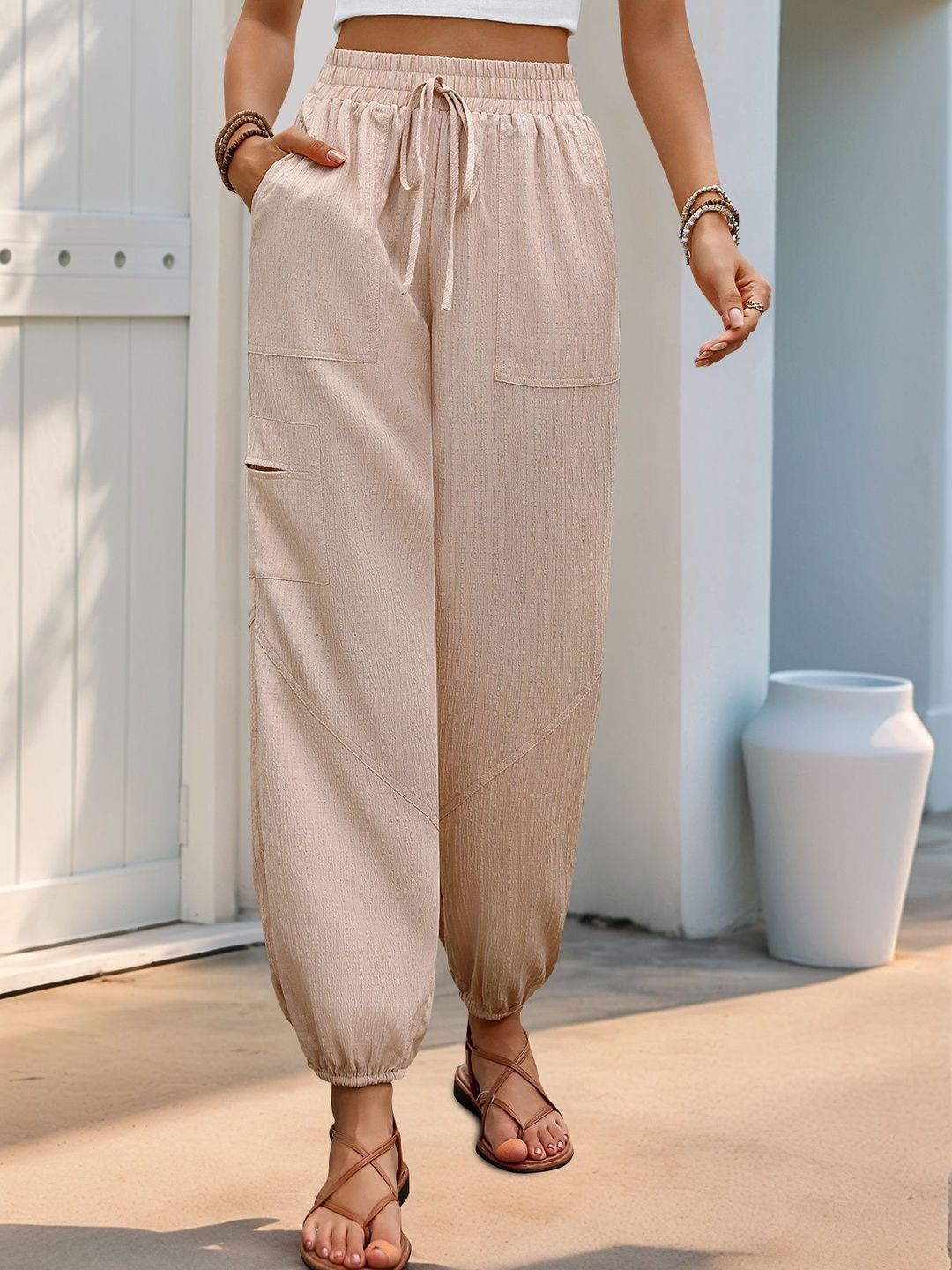 Women Textured Non Iron Cargos Trousers