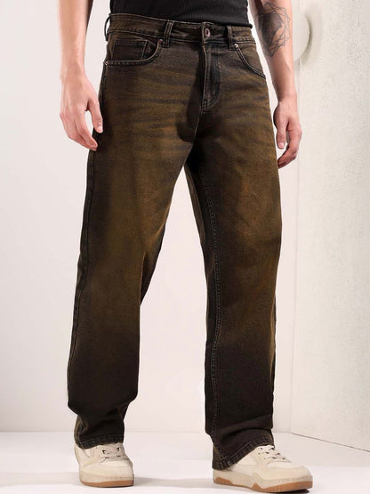 Men Straight Fit Mid-Rise Heavy Fade Jeans
