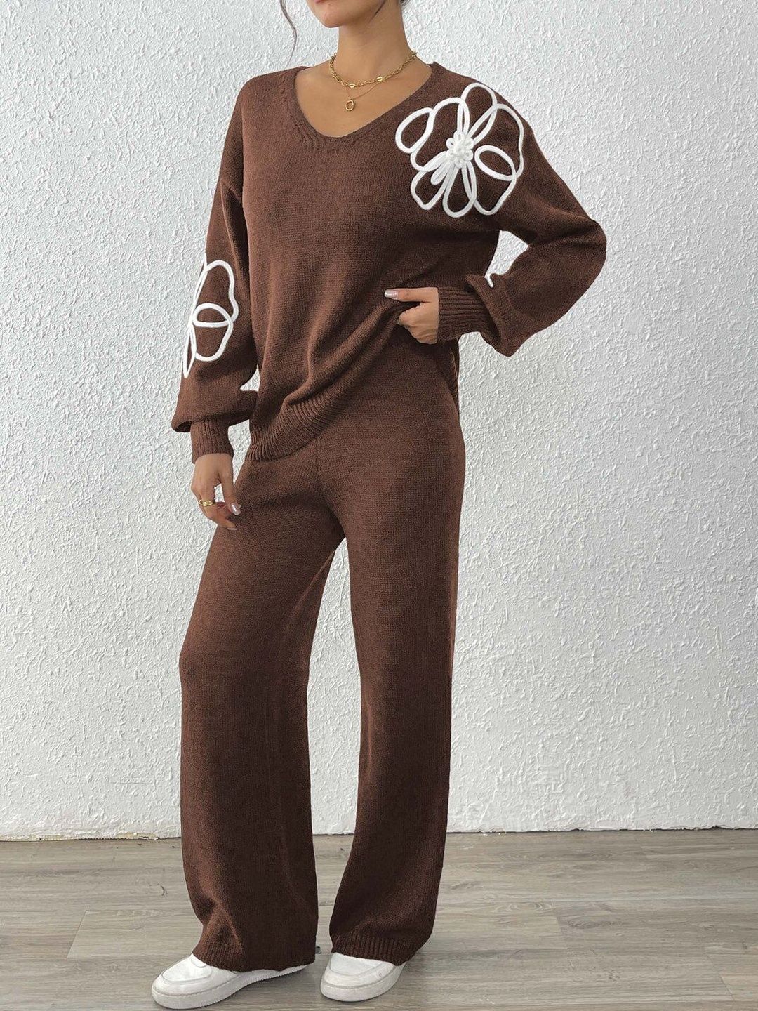 Embroidered Sweater with Trousers