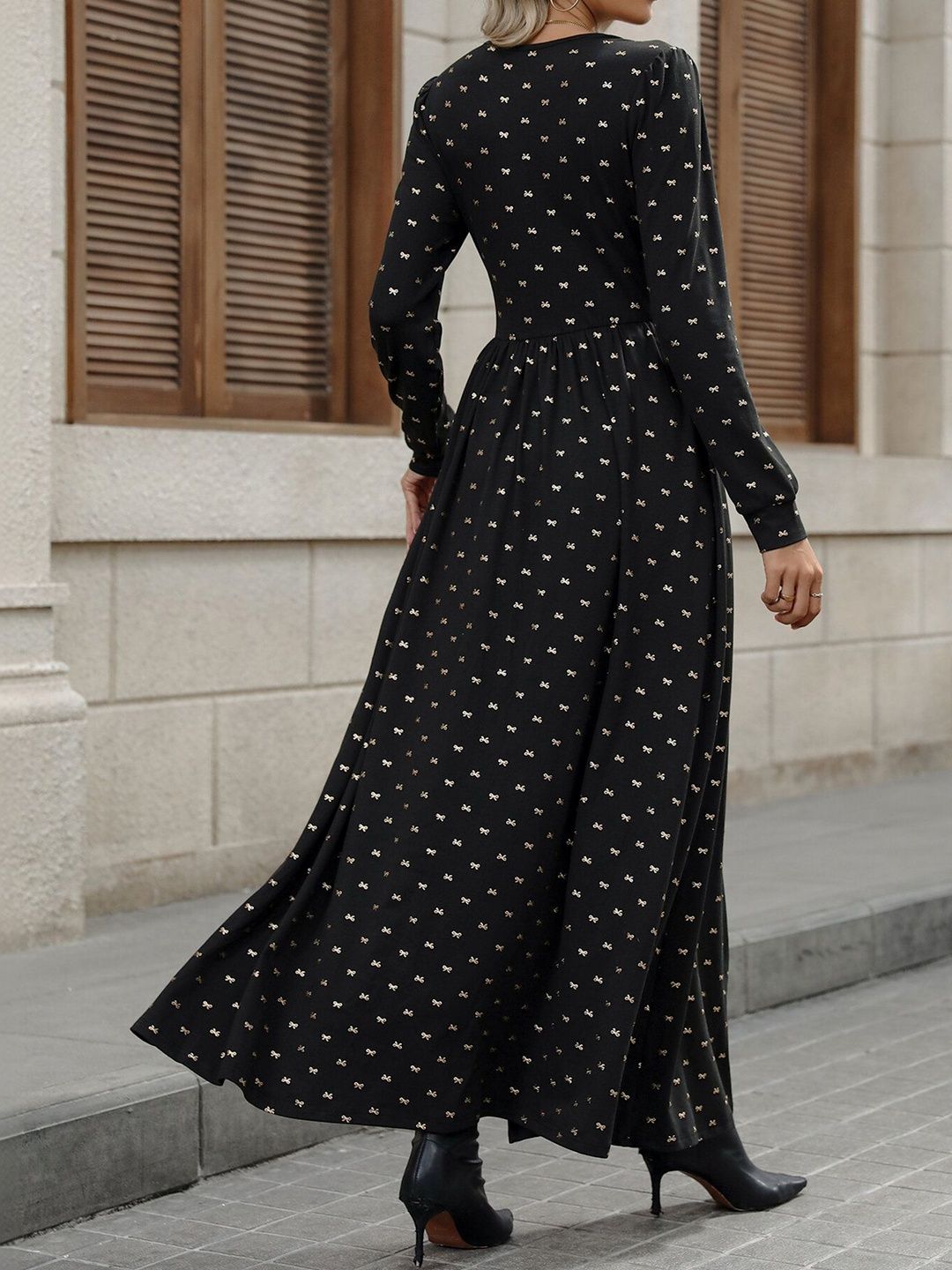 Women's Black Print Fit & Flare Maxi Dress