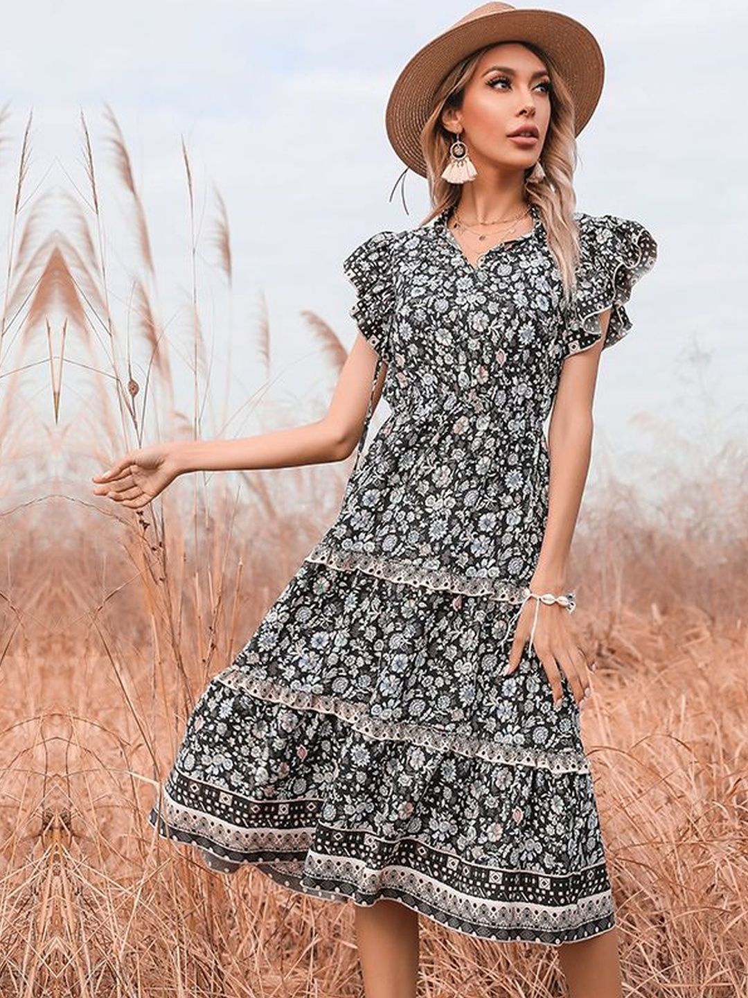 Floral Print Flutter Sleeve Fit & Flare Midi Dress