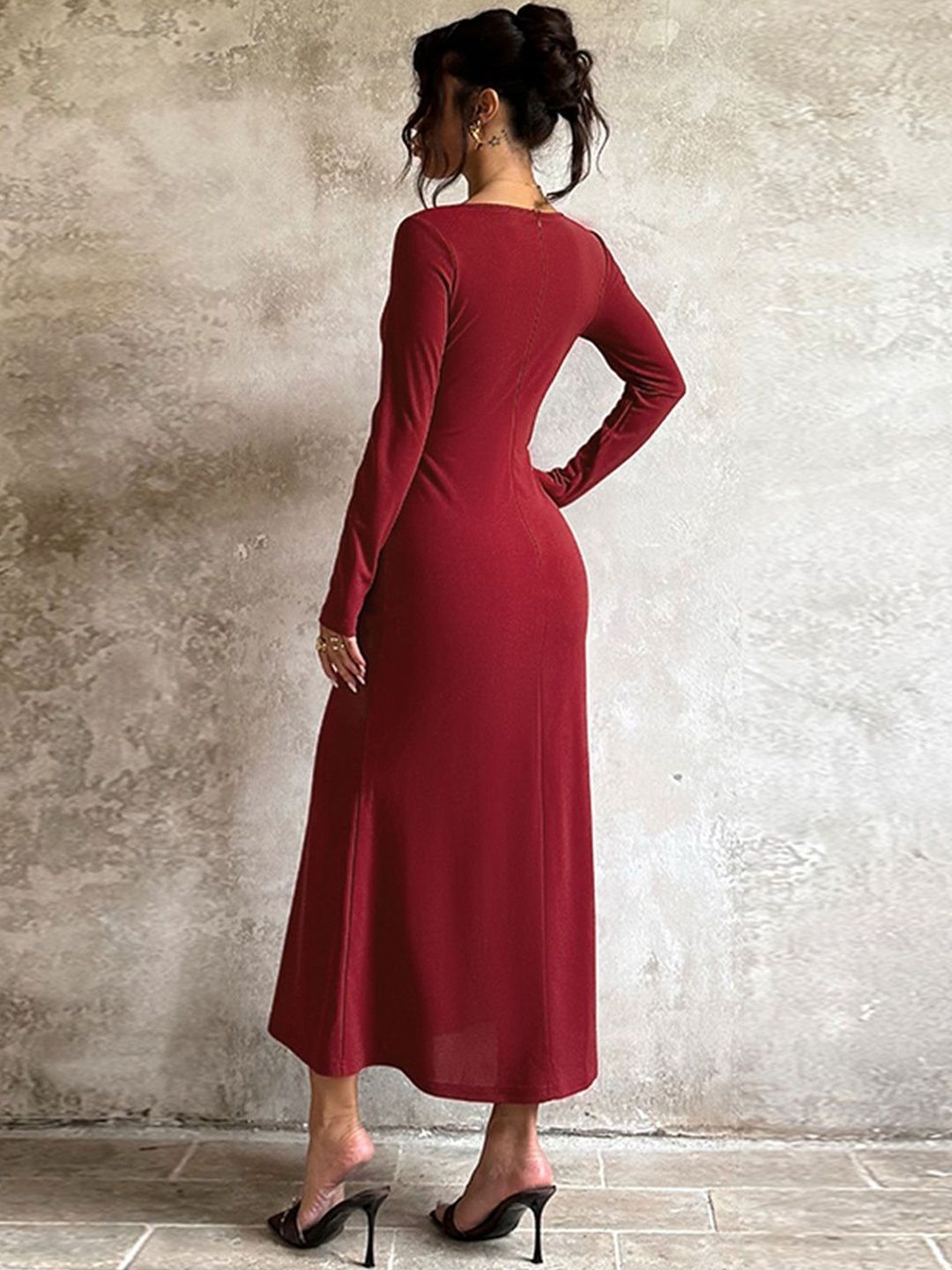 NOWI Bodycon Midi Dress