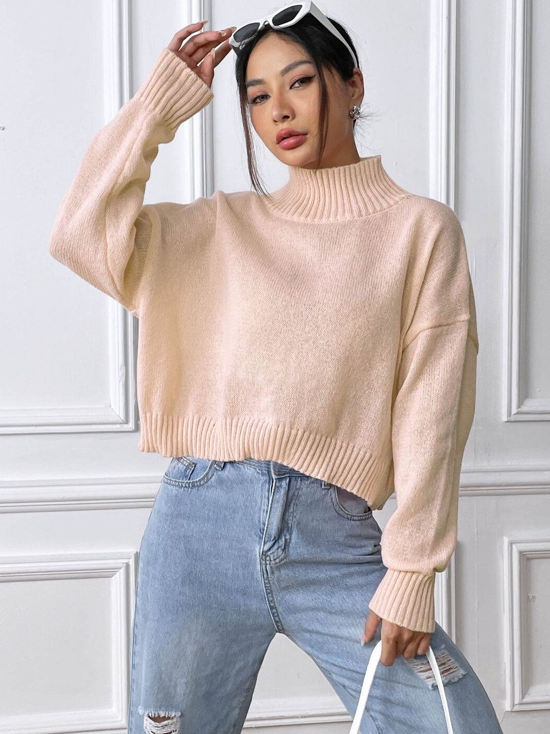 Ribbed Crop Pullover in Pink acrylic - Nowi Korean Fashion