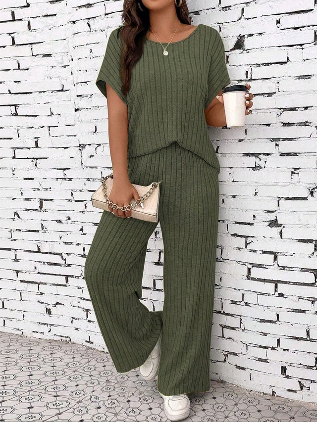 Round Neck Top & Trousers Co-Ords in Green - Nowi Korean Fashion