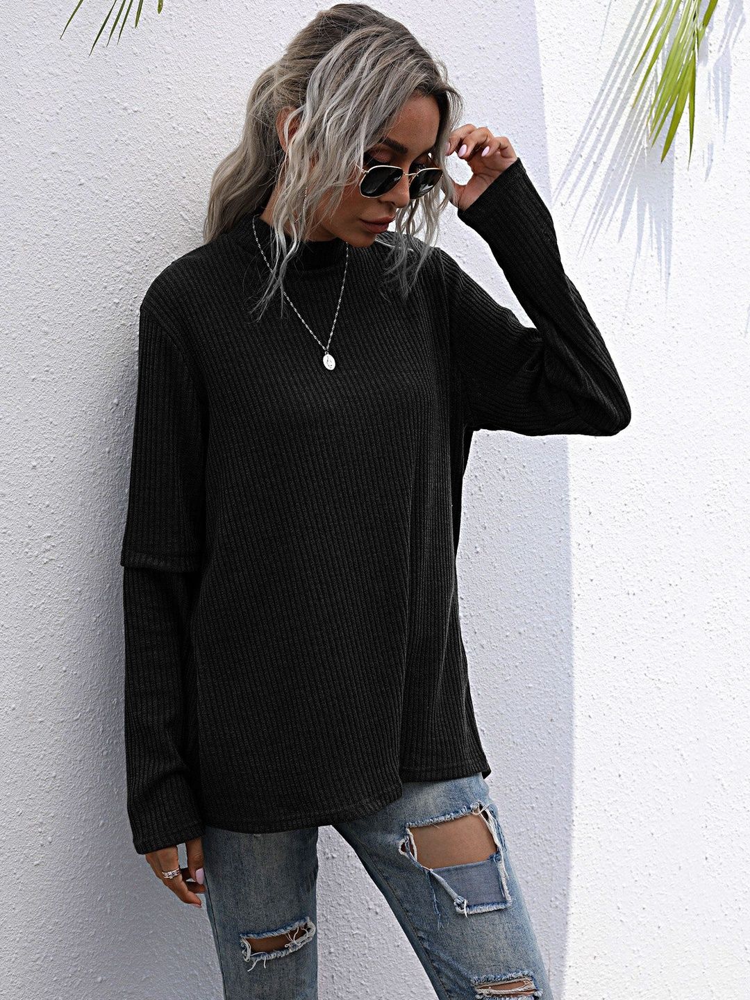 Women's Black Ribbed Pullover Blend Printed Regular Fit