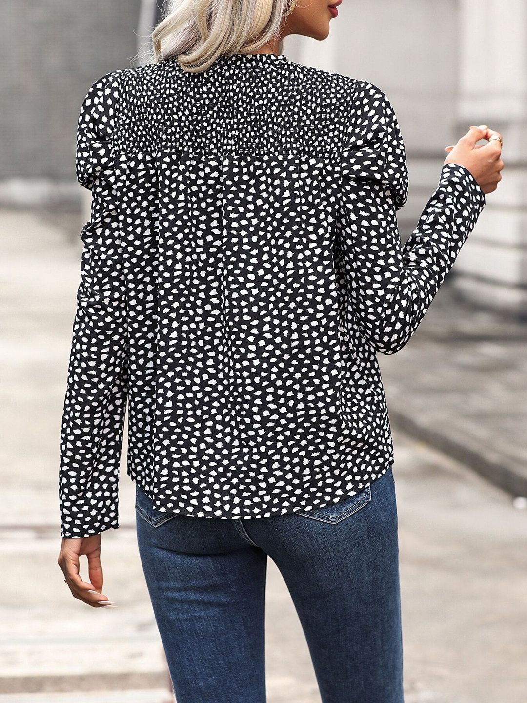 Women's Black Print Puff Sleeve Top Blend