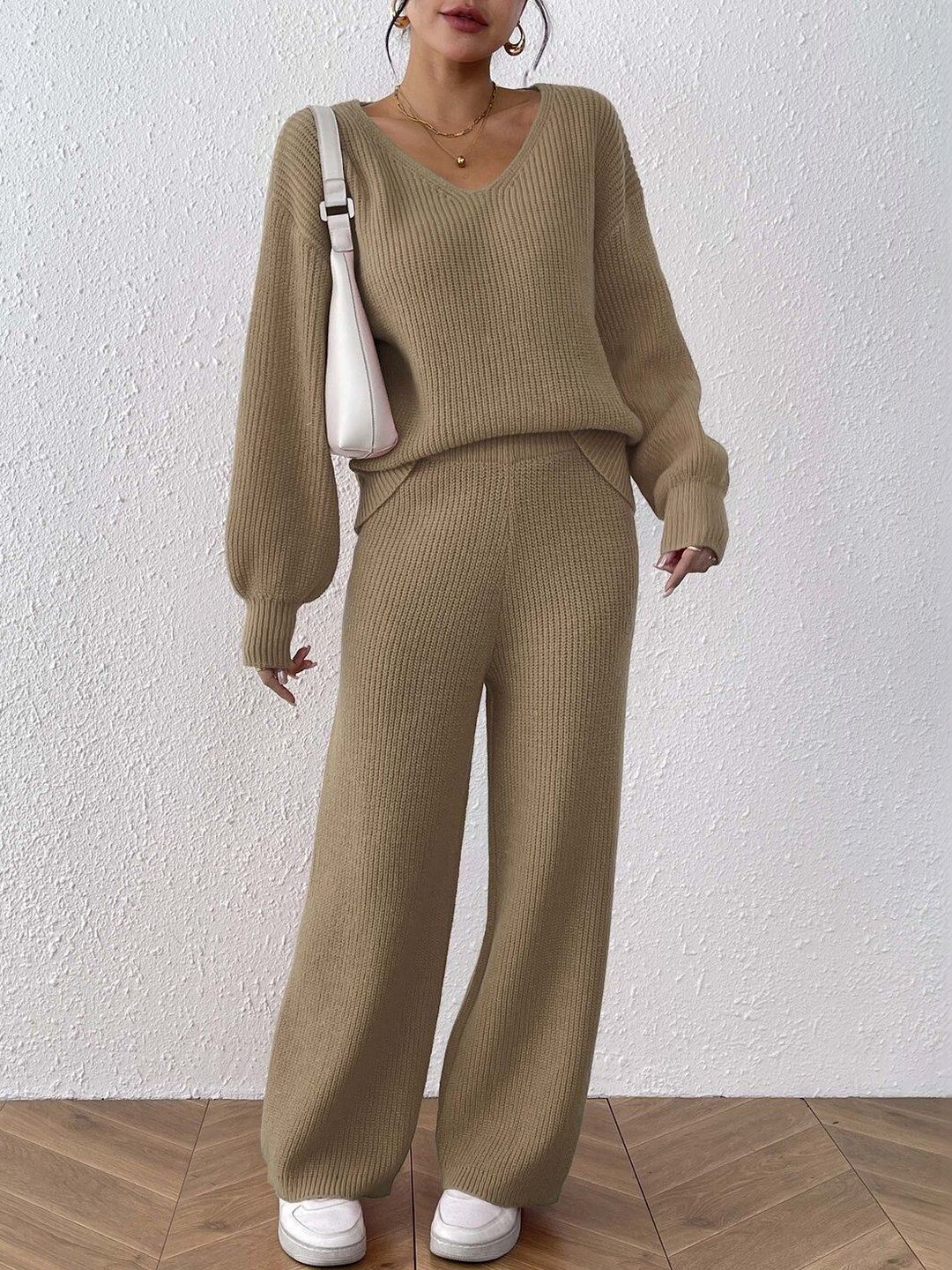 Brown Knitted Sweater with Trousers