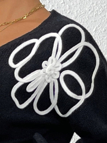 Women Floral Pullover with Embroidered Detail