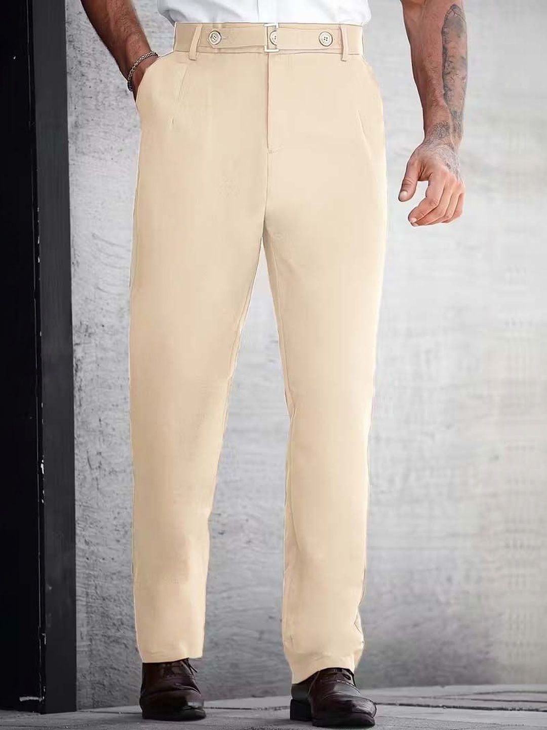 Men Straight Fit Wrinkle Free Pleated Trousers