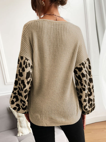 Women's Beige Animal Printed Pullover Blend Regular Fit