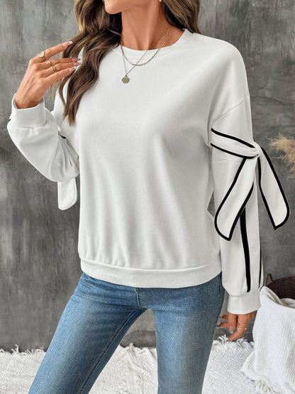 Colourblocked Sweatshirt in White Cotton Round Neck - Nowi Korean Fashion