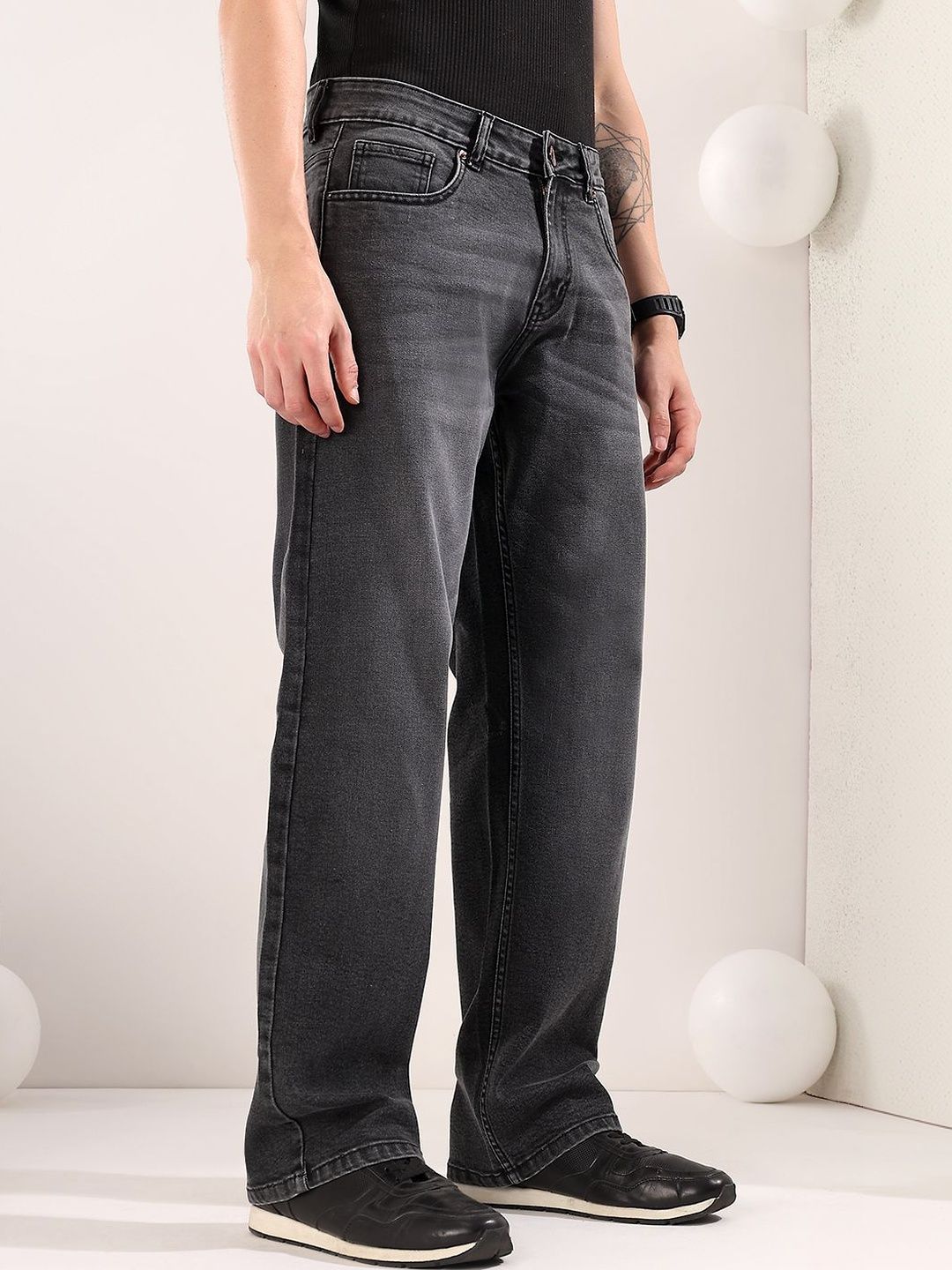 NOWI Men Regular Fit Mid-Rise Light Fade Jeans