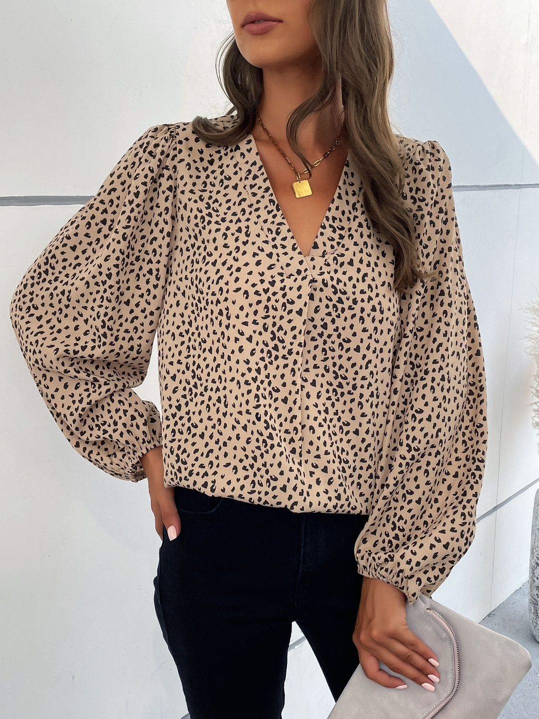 Women's Beige Animal Print Puff Sleeve Top