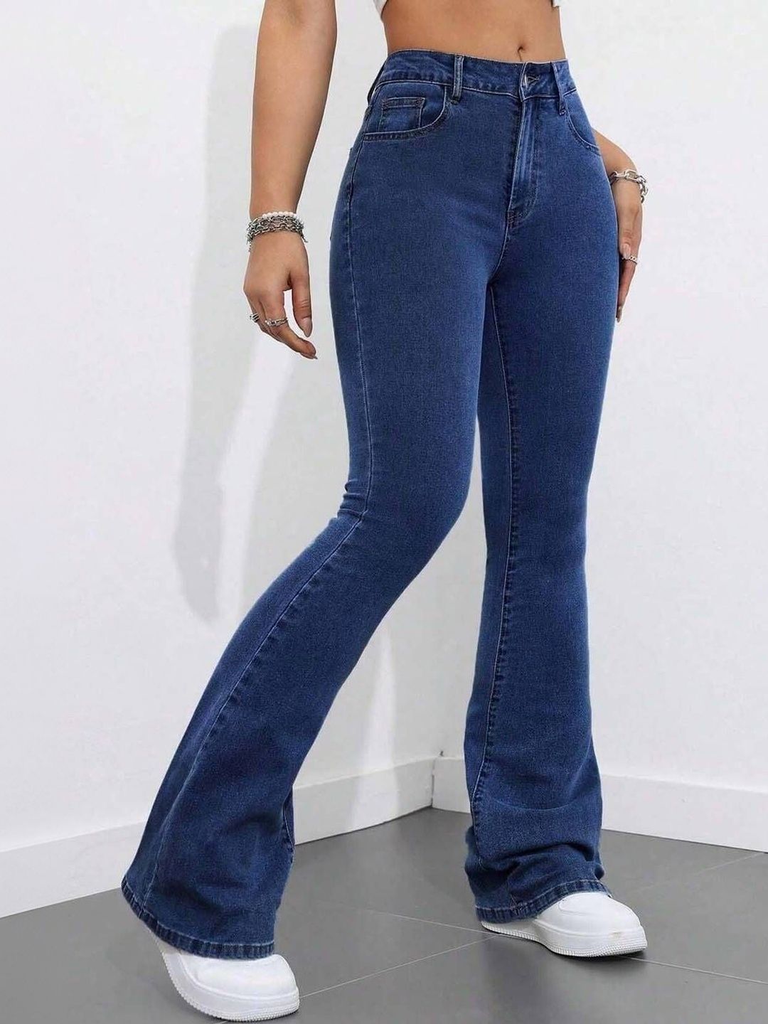 Women Bootcut High-Rise Stretchable Jeans