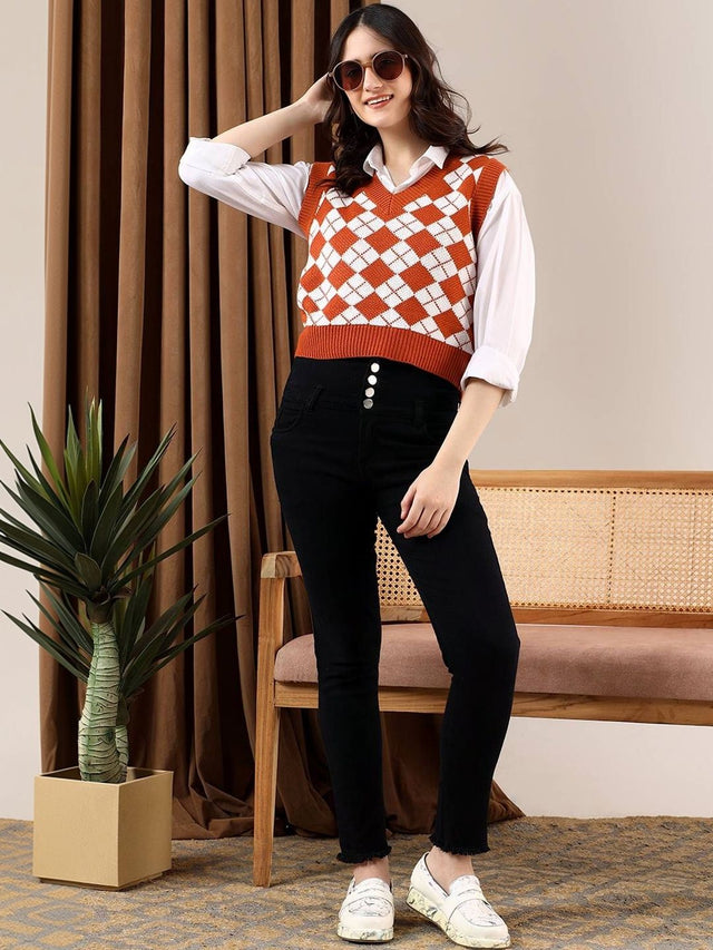 NOWI Women Argyle Colourblocked Woollen Crop Sweater Vest