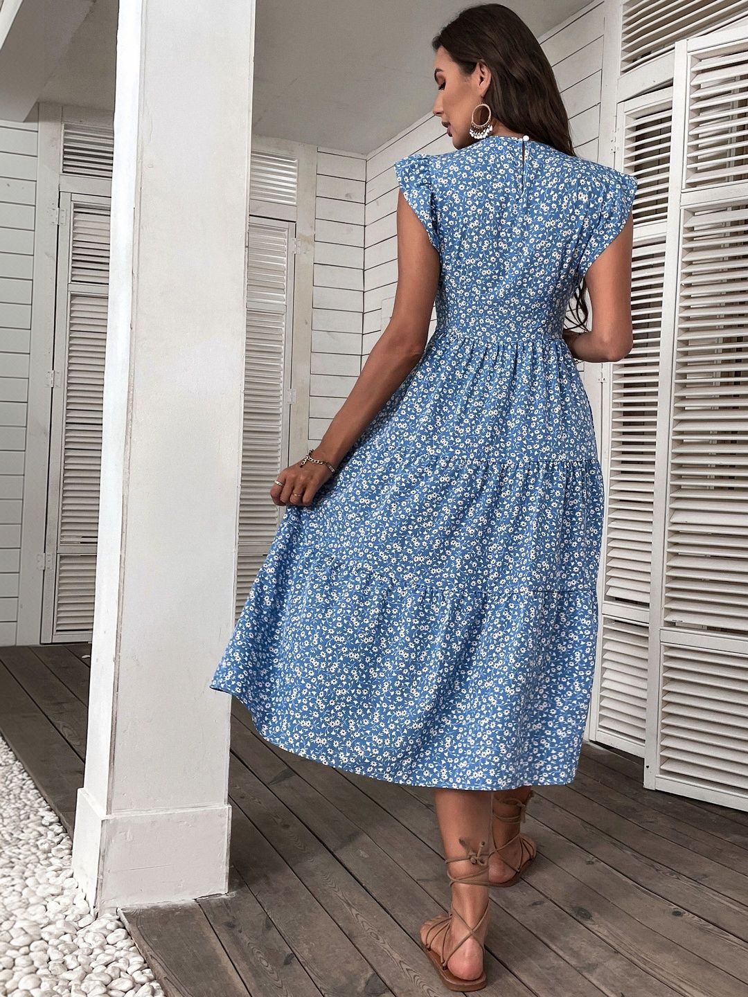 Floral Print Flutter Sleeve Fit & Flare Midi Dress