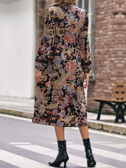 Women's Black Print Midi Dress Blend Printed Regular Fit