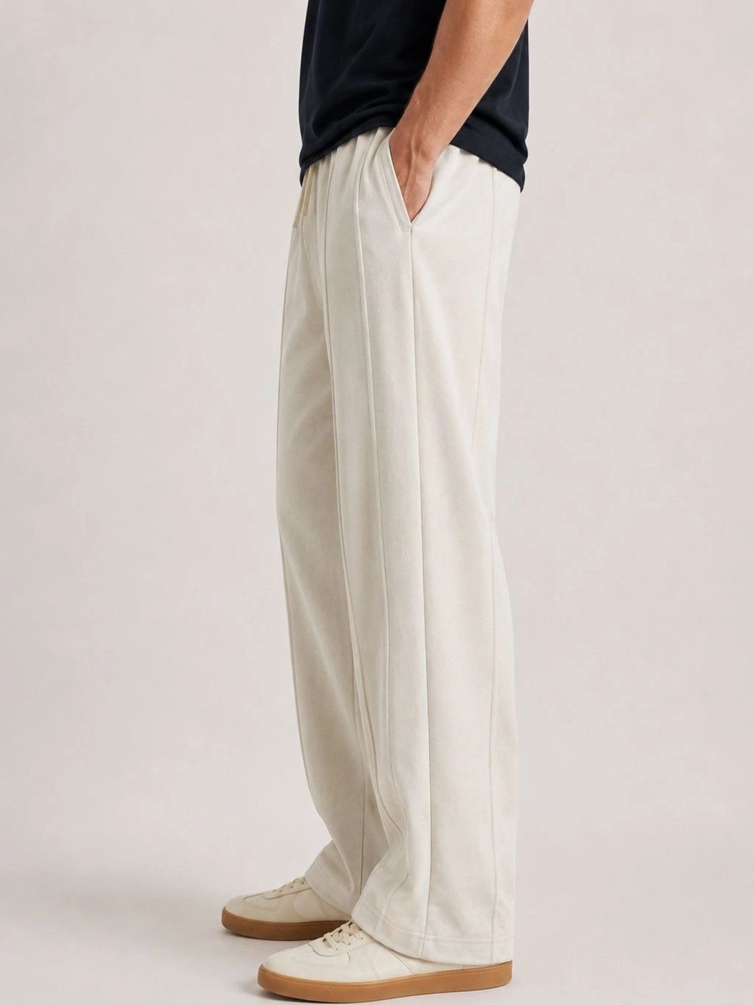 Men Relaxed Wrinkle Free Trousers