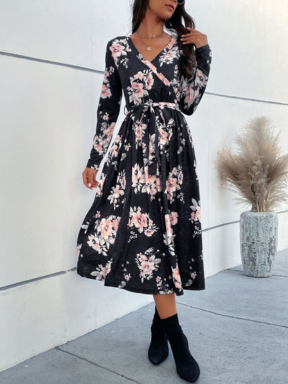 Women's Black Floral Print Midi Dress Blend