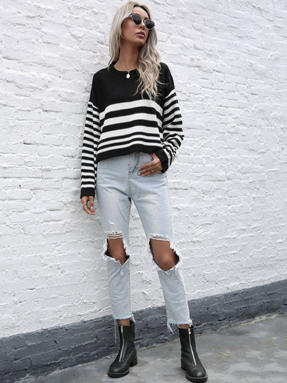 Women's Black Striped Crop Acrylic Pullover