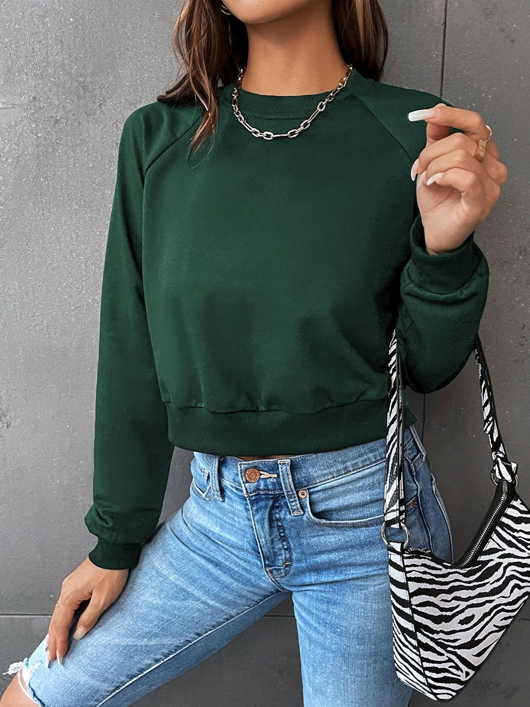 Sweatshirt in Green Cotton Long Sleeve - Nowi Korean Fashion