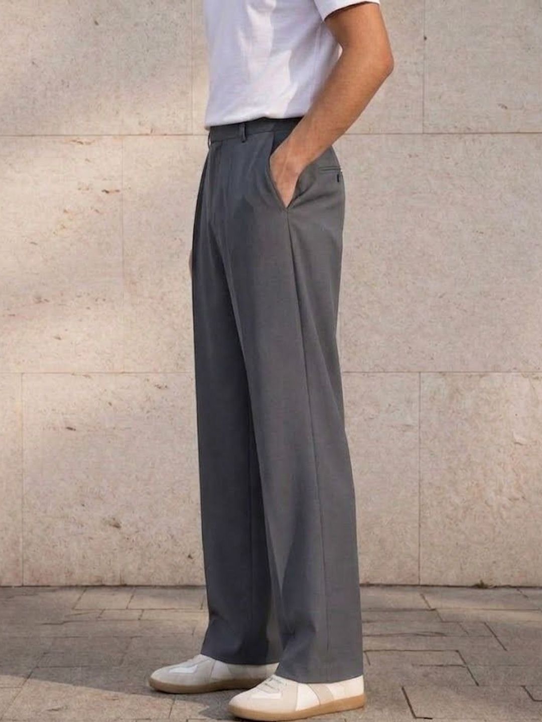 Men Pleated Trousers