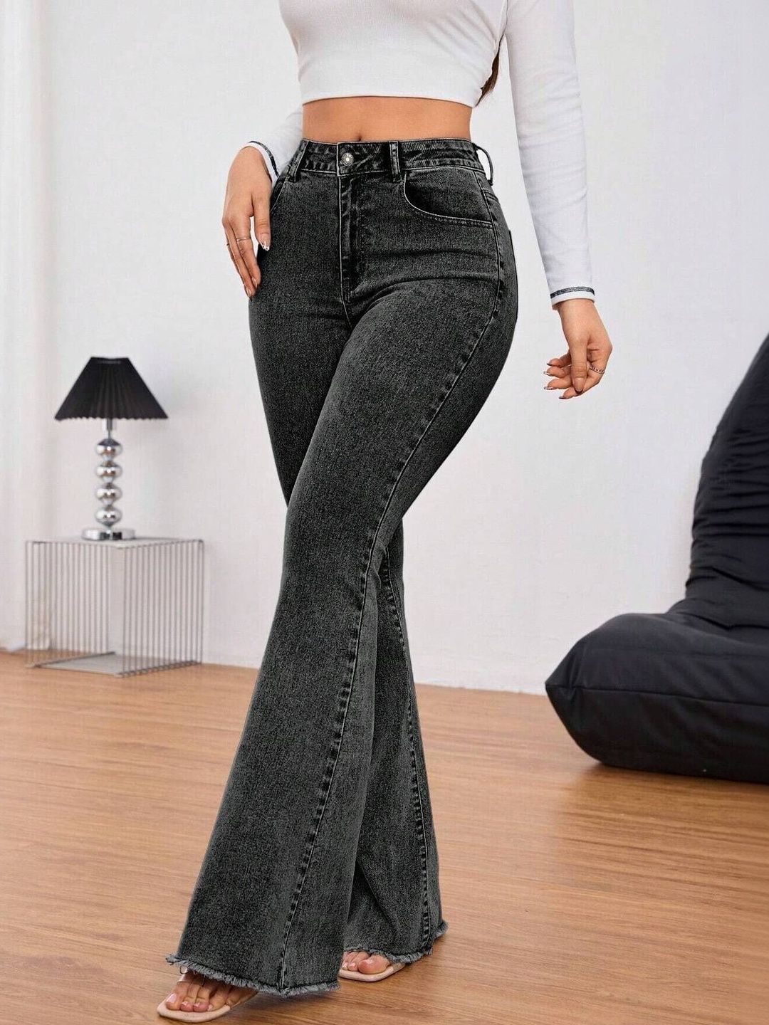 Women Bootcut High-Rise Light Fade Stretchable Jeans