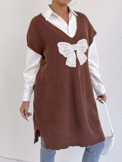 Women Ribbed Longline Sweater Vest with Applique Detail